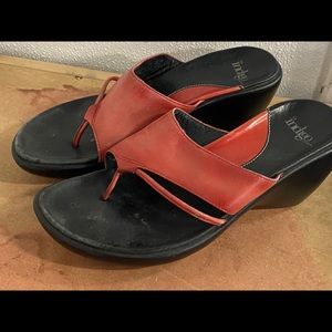Indingo 34238 Red Leather Wedge Sandals Size 6M